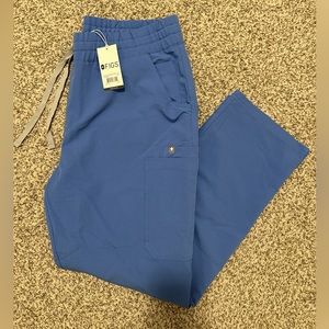 NEW Figs high-waisted Yola Skinny Scrub Pants